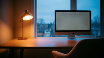 Can Room Lighting Temperature Affect How You Perceive Color Accuracy on Your Monitor?