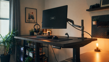 Why Does My Monitor Lose Signal When I Move My Desk or Adjust the Cable?